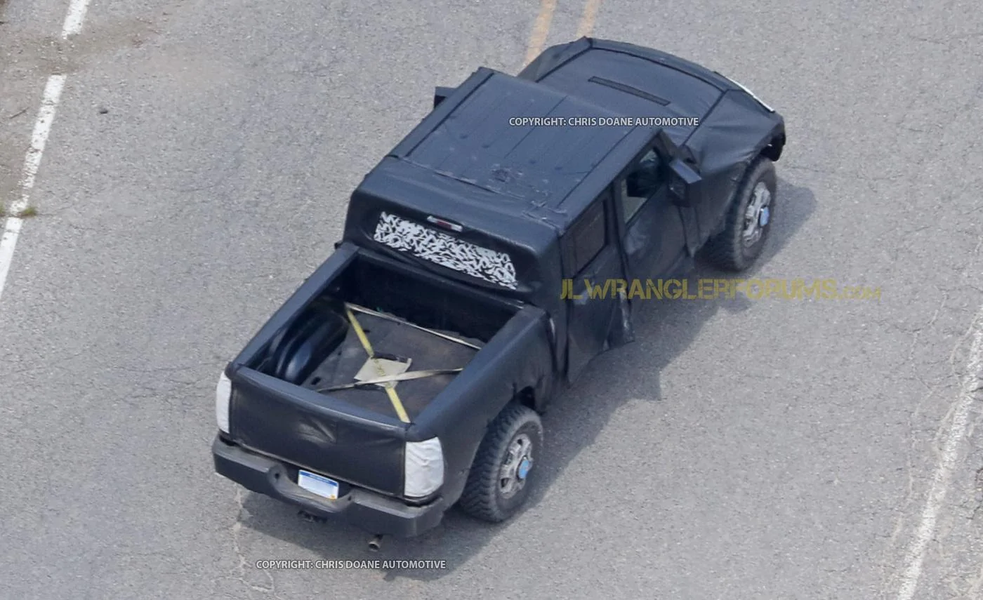 Jeep Gladiator Jeep Gladiator Pickup Truck (JT) Spy Pics and Videos! Jeep-Wrangler-Pickup-29