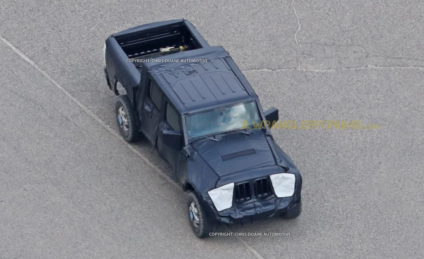 Jeep Gladiator Jeep Gladiator Pickup Truck (JT) Spy Pics and Videos! Jeep-Wrangler-Pickup-34