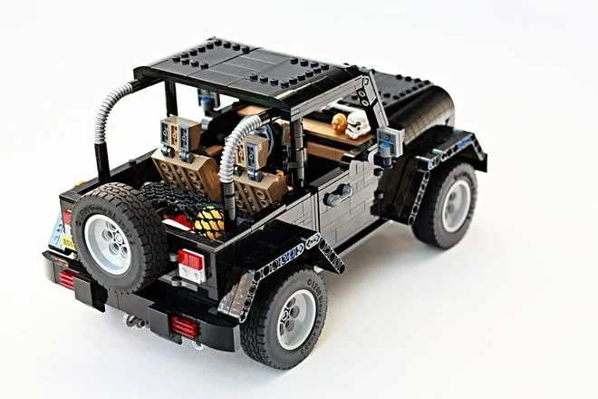Jeep Gladiator Help this Lego Jeep Wrangler Rubicon get made legowrangler2