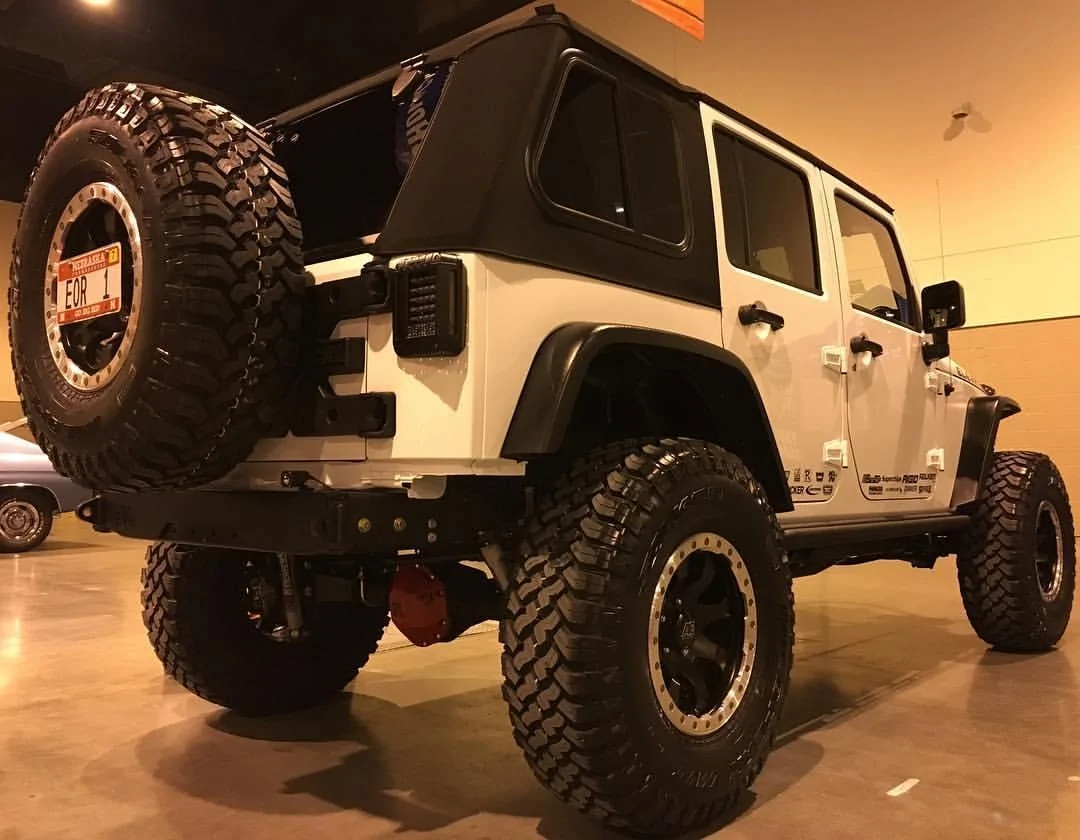 Jeep Gladiator World of Wheels Show 17359079_1351790941544593_1392185286426409510_o-1