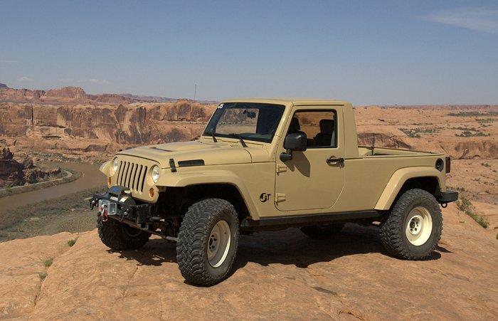 Jeep Gladiator What do you want the Wrangler pickup to look like? 2 or 4 door? Jeep-JT-Concept-3