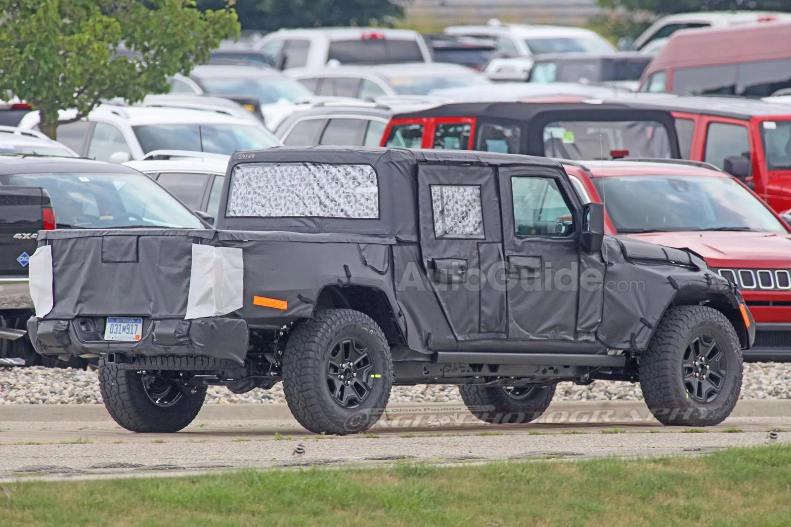Jeep Gladiator Latest JT pickup pics jeep-wrangler-pickup-truck-06
