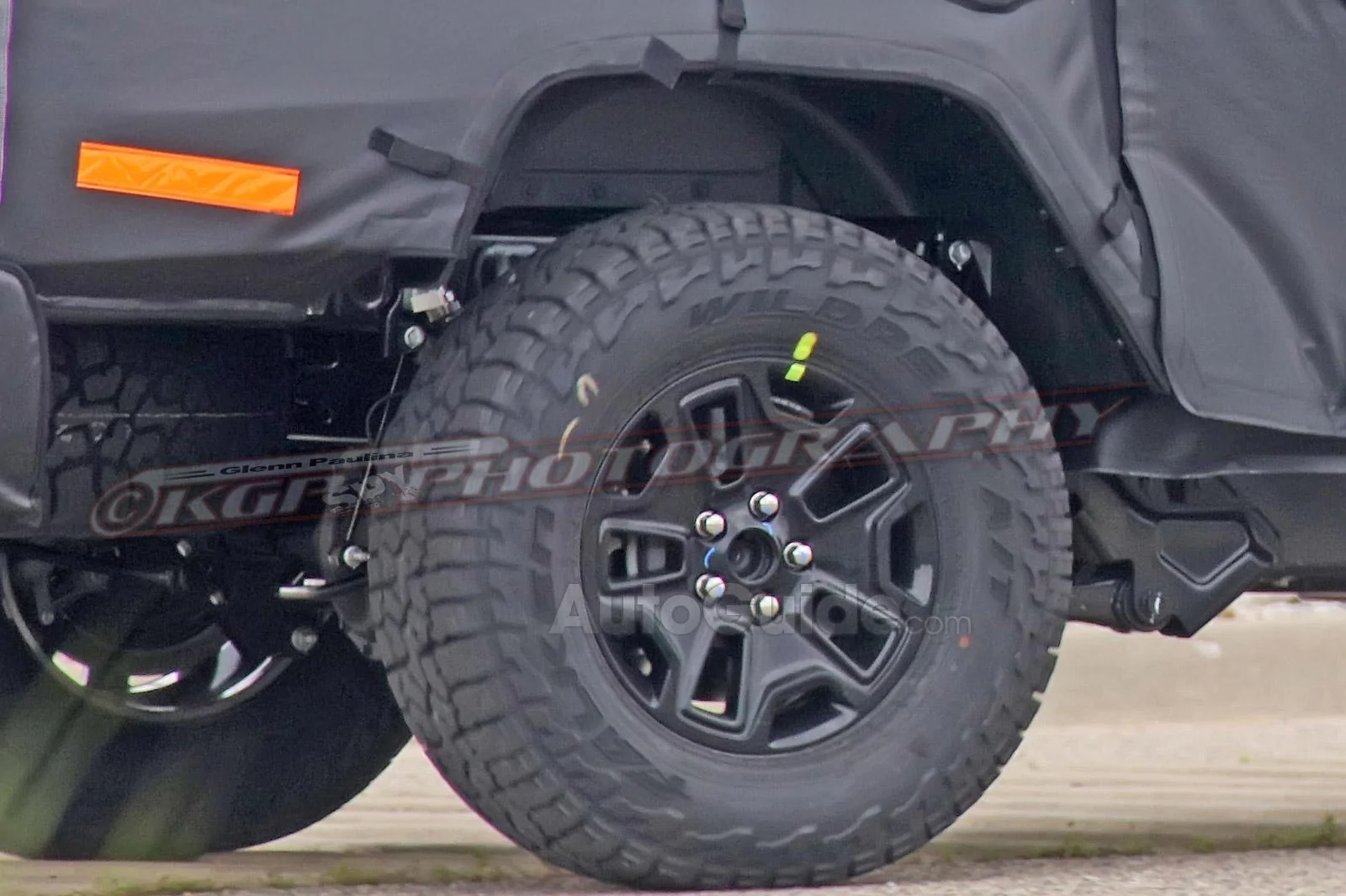 Jeep Gladiator Latest JT pickup pics jeep-wrangler-pickup-truck-10