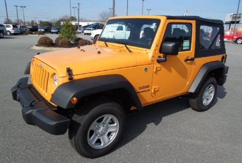 Jeep Gladiator 2018 Jeep Wrangler JL Hits Dealer System - 1st Official Look @ Engines, Options, Packages, Features! 60881897