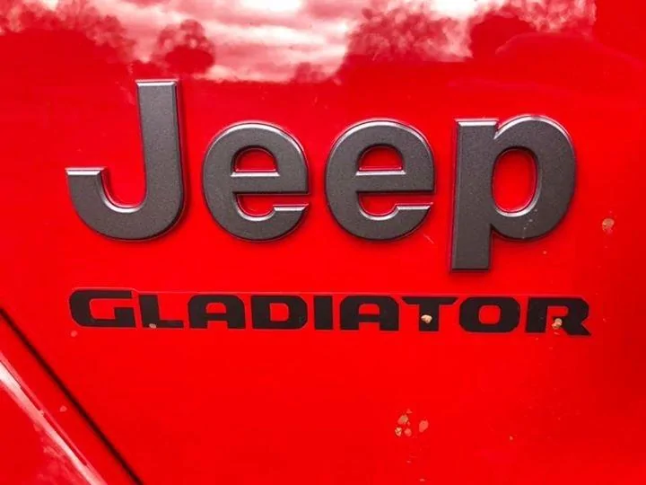 Jeep Gladiator FIRECRACKER RED Gladiator JT Club E7F2ACF8-ADD1-49A9-ADE5-06BA5BD55AD6