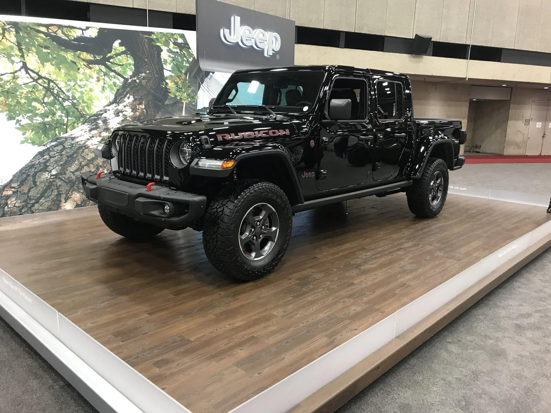 Jeep Gladiator DFW Auto Show DAC226B5-82DB-4CB8-84F0-518452309AB6