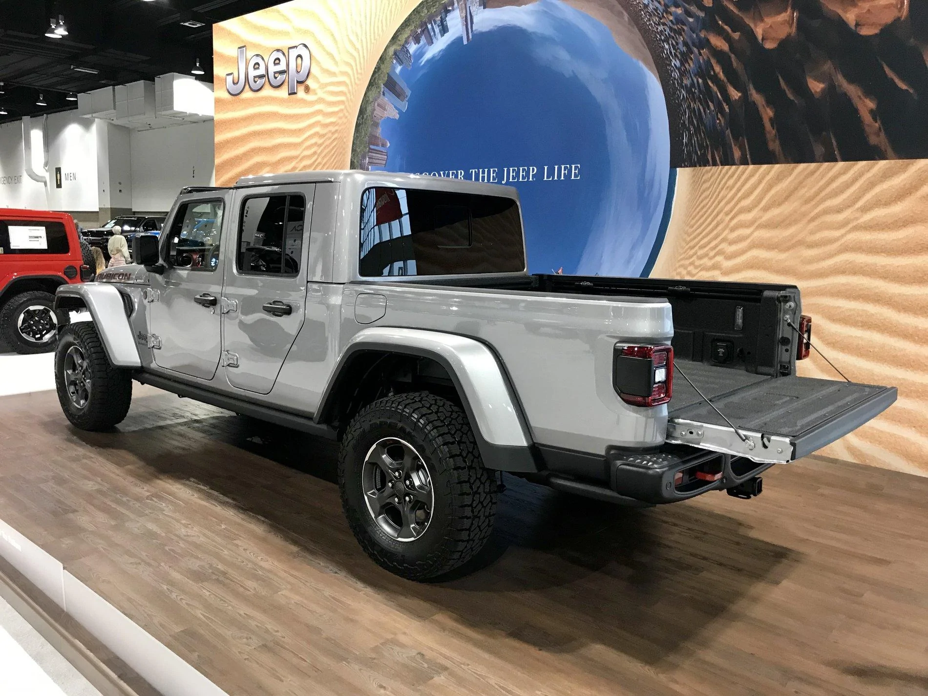 Jeep Gladiator I’ll be going to the Denver Auto Show on 03/28. IMG_5054