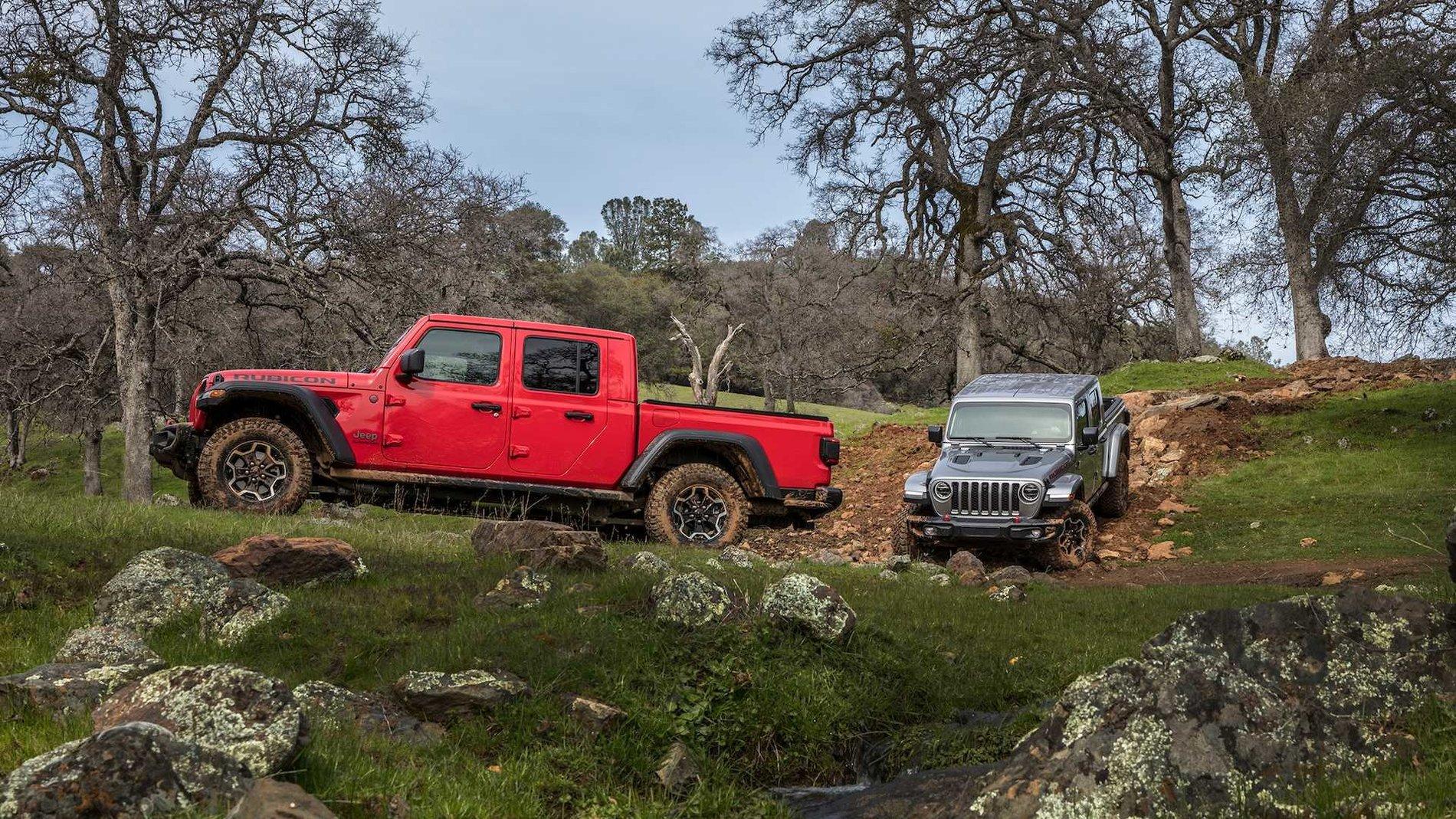 Jeep Gladiator FIRECRACKER RED Gladiator JT Club E95A4BC1-8F14-4E45-BC79-1B6DB6331420