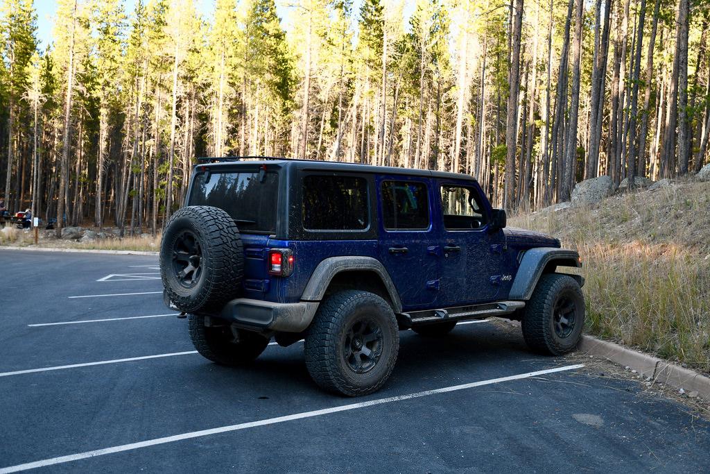 Jeep Gladiator Step bars 31127020258_175f41a441_b