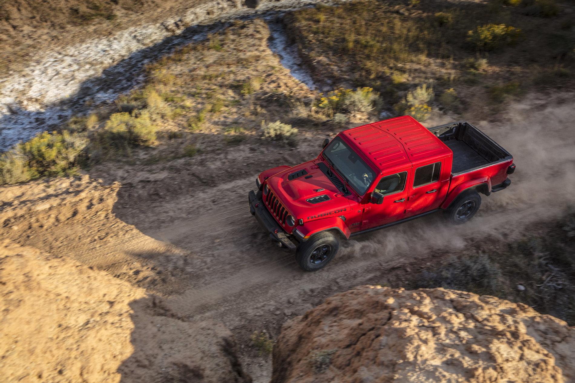 Jeep Gladiator Hard top hoist asapthe-2020-jeep-gl-216