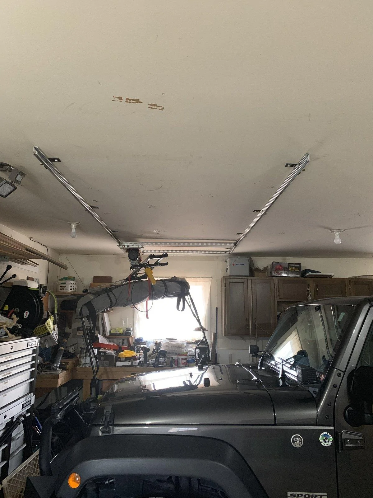 Jeep Gladiator Hard top hoist 5A0467E0-4412-4117-AA02-4018C9A5D3D9