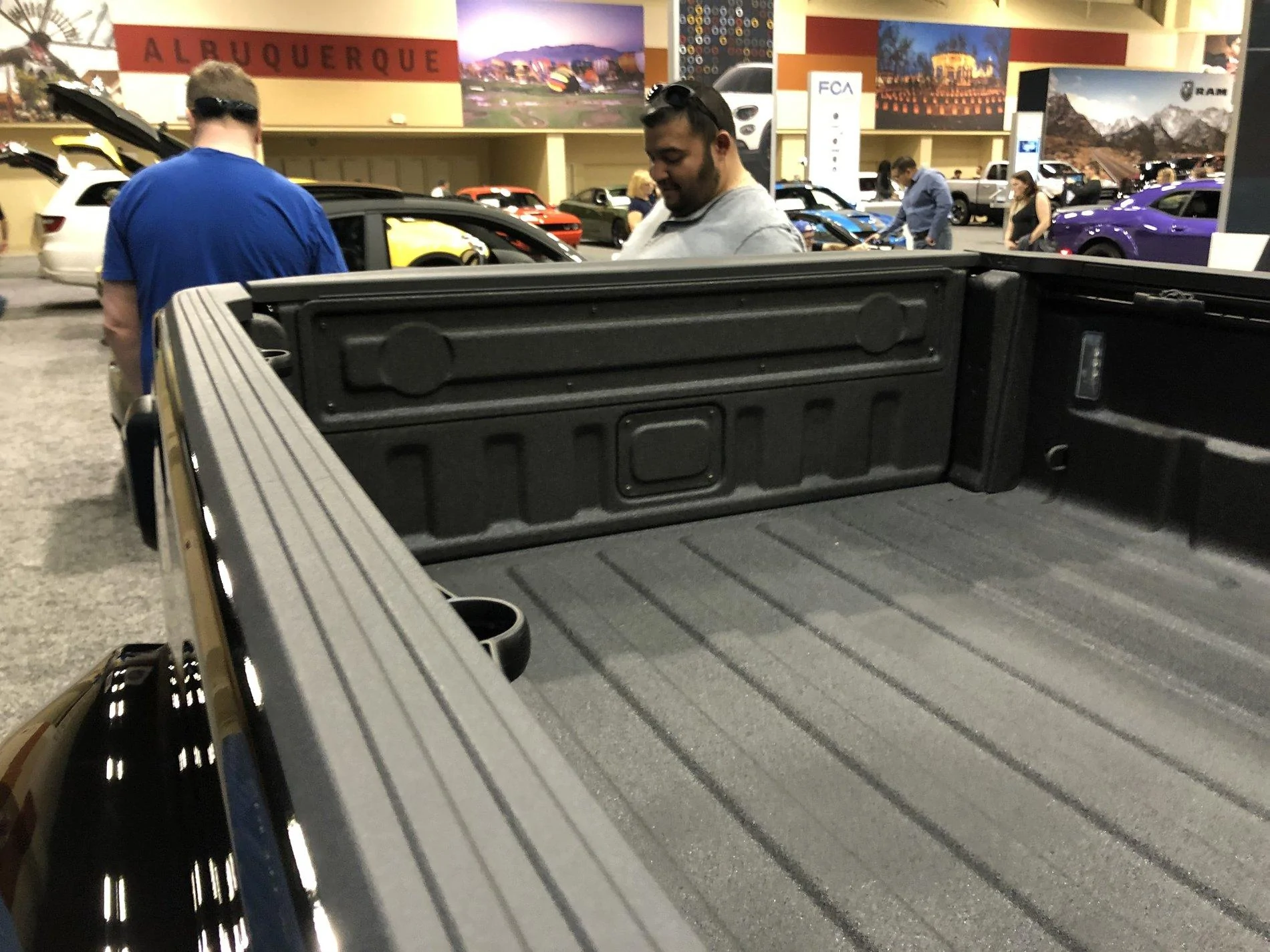 Jeep Gladiator Albuquerque Auto Show AD50D918-F0E1-413F-8A93-EDAE7A268E89