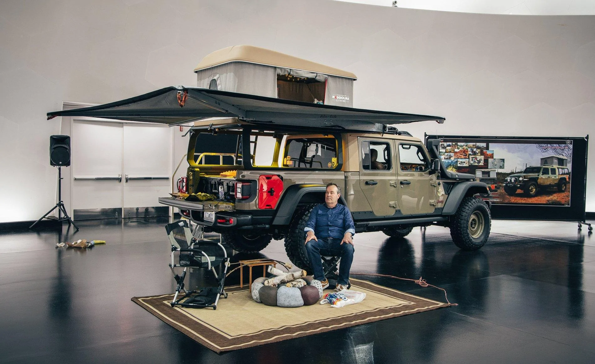 Jeep Gladiator Jeep Gladiator Wayout Concept in Gator Color jeep-wayout-concept-gladiator-5
