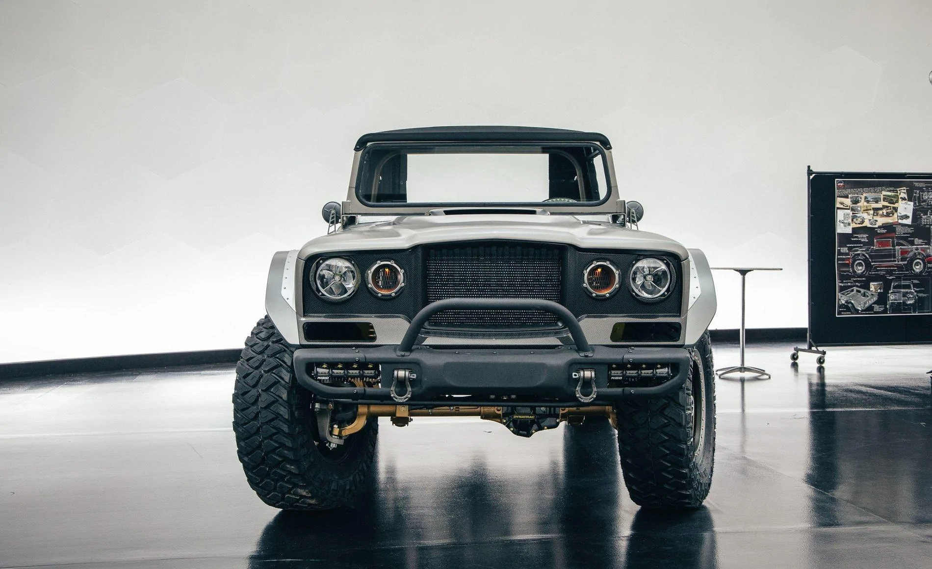 Jeep Gladiator Jeep Five-Quarter Concept Jeep Five-Quarter concept Gladiator 4