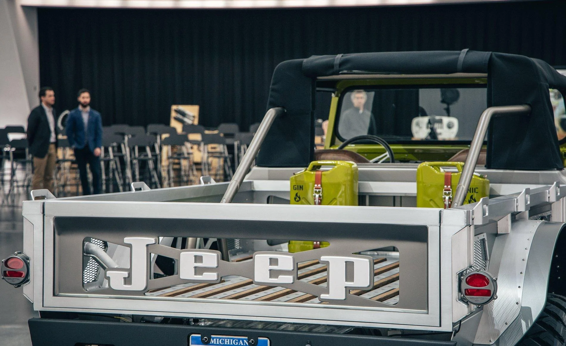 Jeep Gladiator Jeep Five-Quarter Concept Jeep Five-Quarter concept Gladiator 15