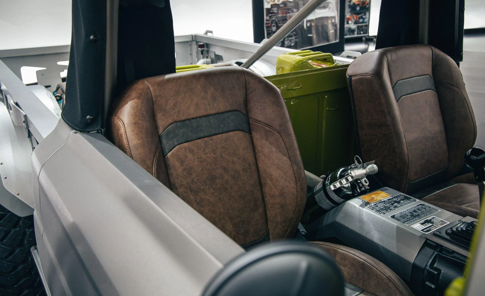Jeep Gladiator Jeep Five-Quarter Concept Jeep Five-Quarter concept Gladiator 21