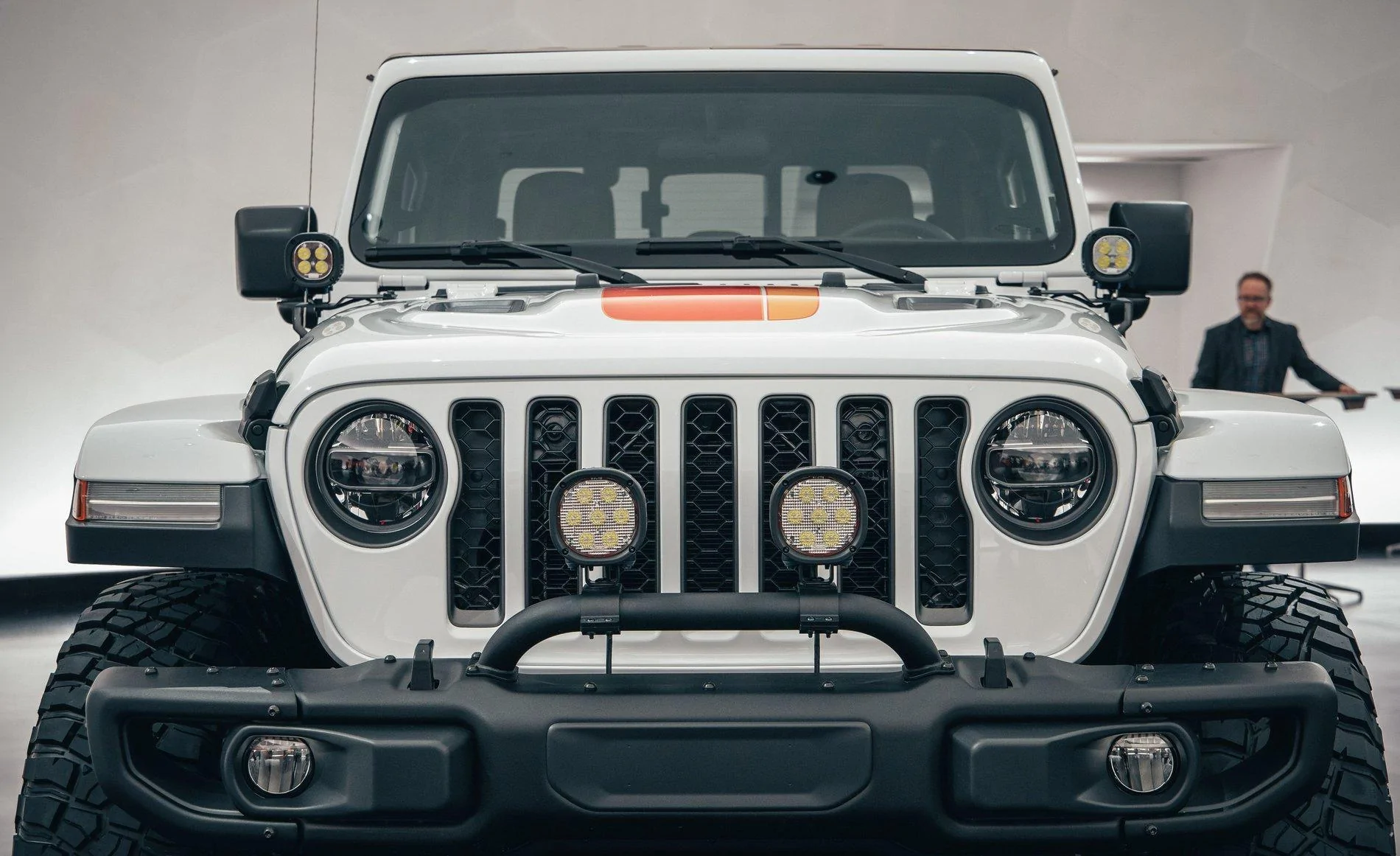 Jeep Gladiator Jeep Gladiator JT Scrambler Concept jeep-jt-scrambler-concept-gladiator-4