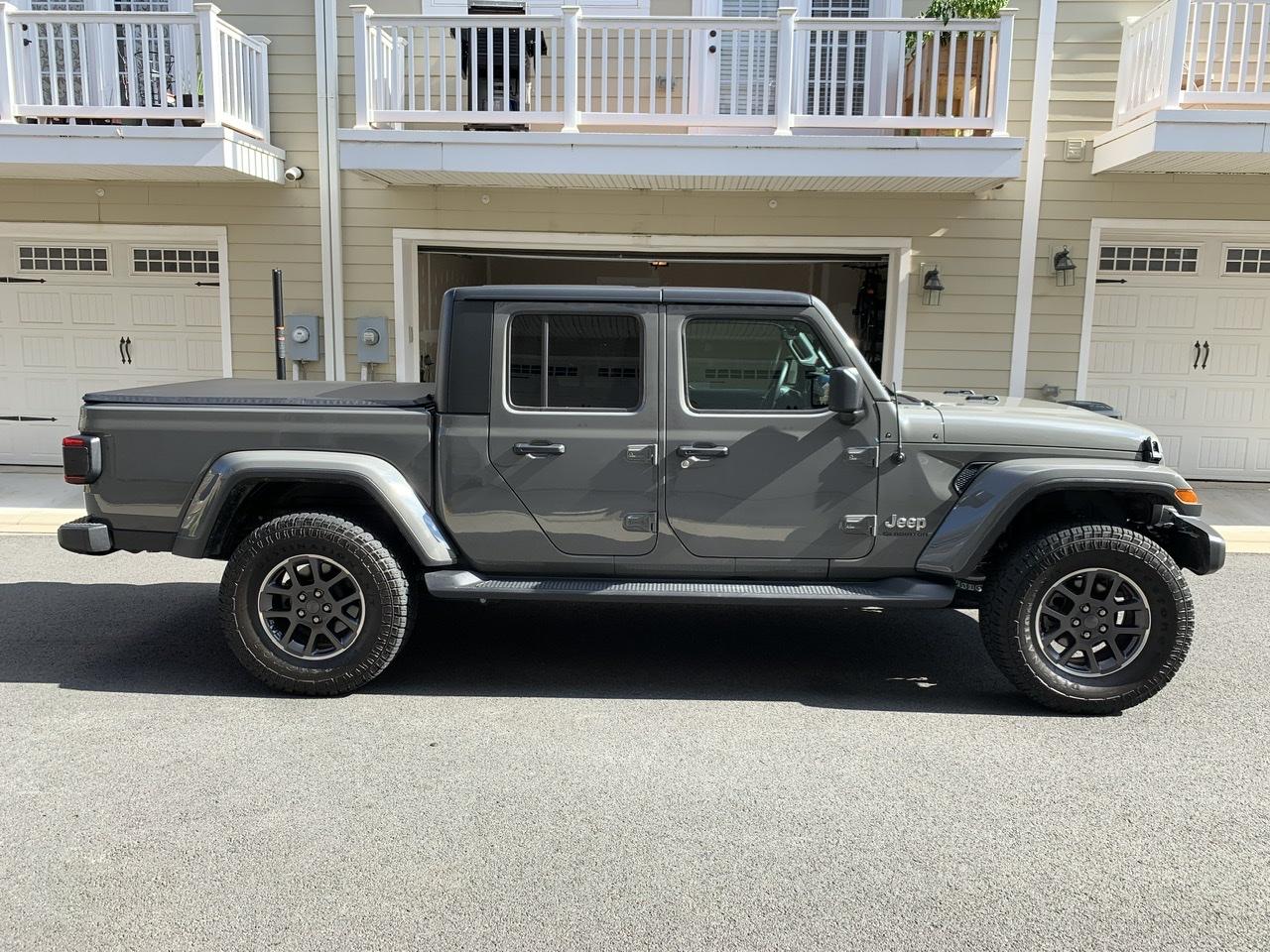 Jeep Gladiator Overland without Max Tow Package - Lift? Spacers? B9CAECA0-A3B0-42F5-9CED-F284D56102BB