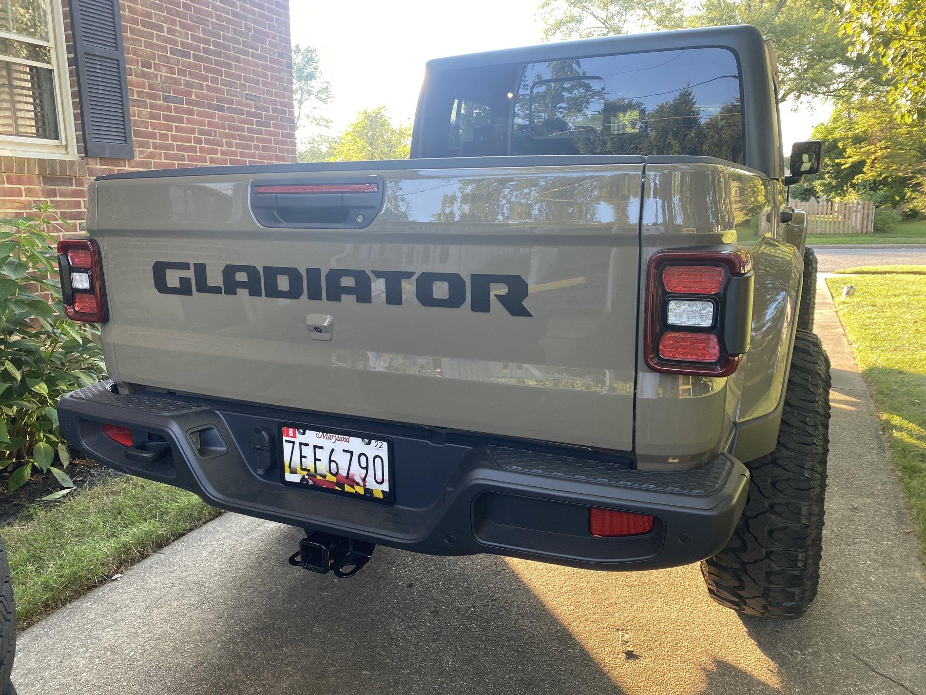 Jeep Gladiator "JEEP" tailgate badge mods? 39292661-E360-4836-B46F-EB63F377254B