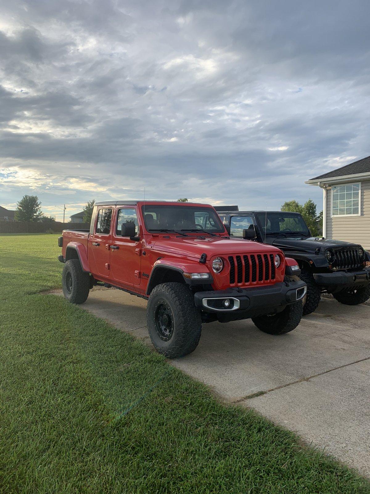 Jeep Gladiator West Kentucky Red Gladiator Build 6609141D-46A9-4209-A81D-55D38E07400C