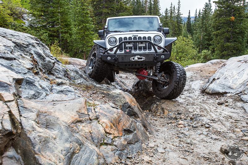 Jeep Gladiator 2012 JKUR - 37s, 4" lift, 5.13 gears, hydro steer, Warn wench JKUR-8333