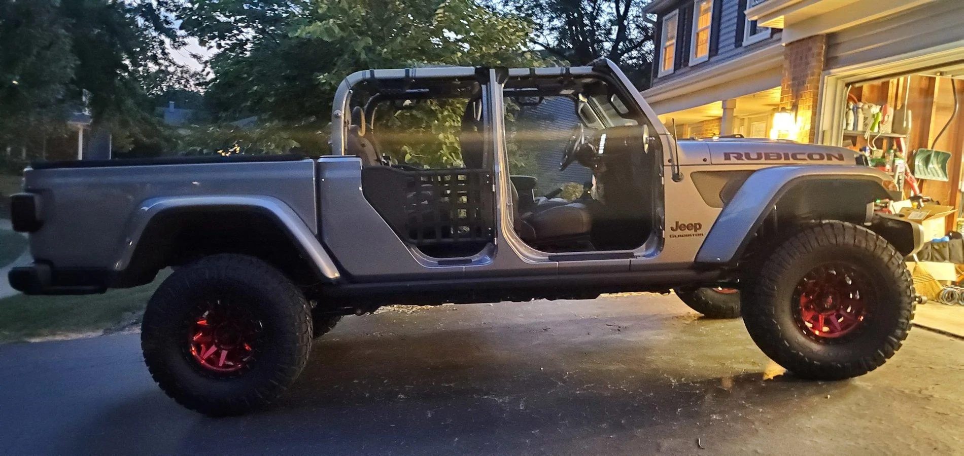 Jeep Gladiator Lets see all those Gladiators with lifts and bigger tires! 20200831_195230
