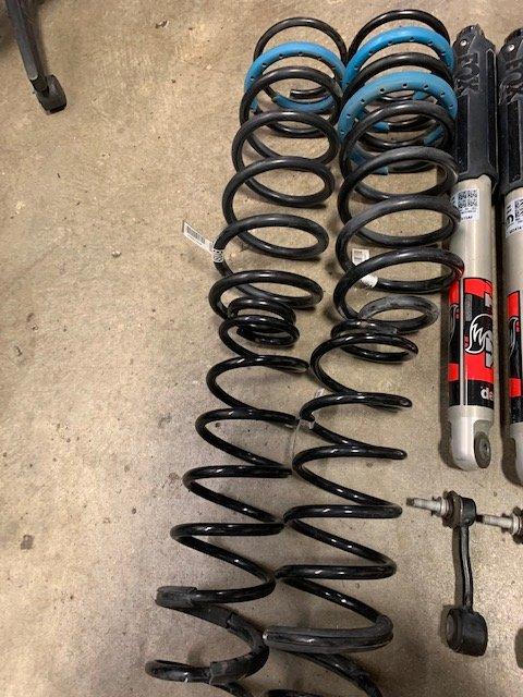 Jeep Gladiator Rubicon Take off Suspension Low Miles $250 will ship IMG_6488