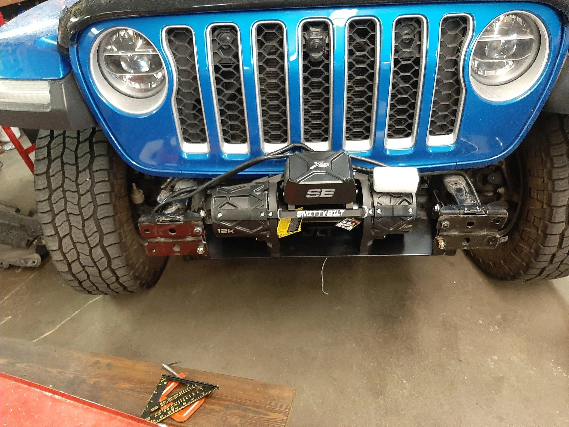 Jeep Gladiator Added a winch and Rusty’s mounting plate 20200828_201403