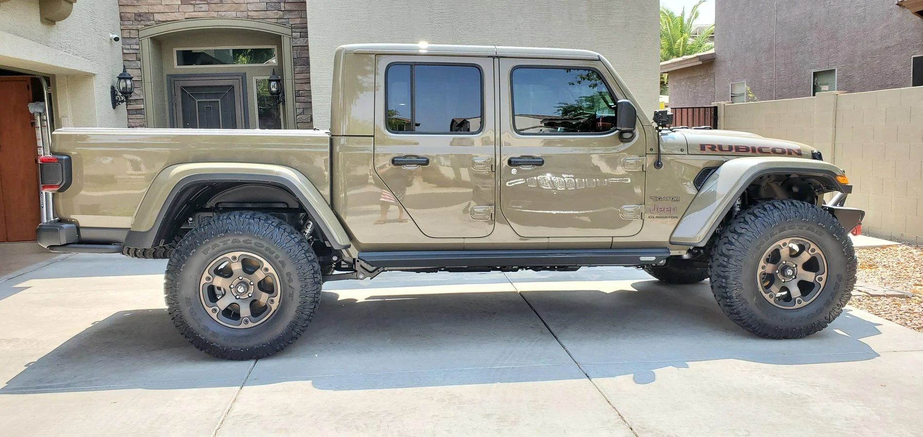 Jeep Gladiator Gladiators on Mopar 2" Lift Kit 20200827_124946
