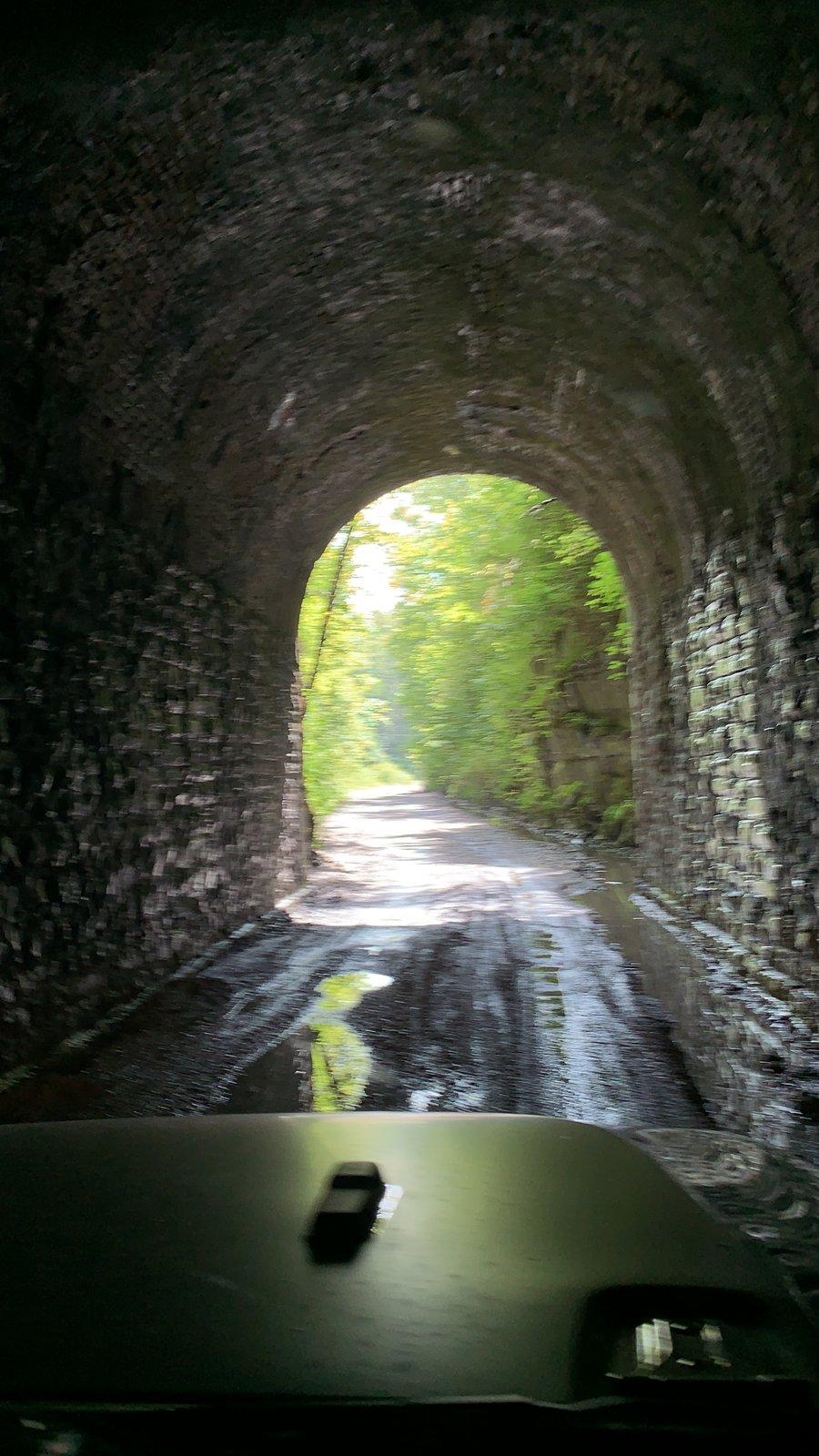 Jeep Gladiator Nemo Tunnel and Brushy Mountain State Penitentiary (Knoxville, TN area) C04F96D6-FAF9-48D2-A8A5-403B2C23E893