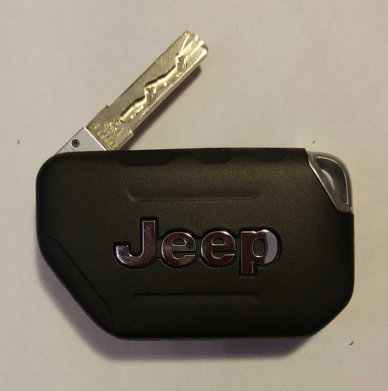 Jeep Gladiator Key Fob Functionality fob-spring-open-