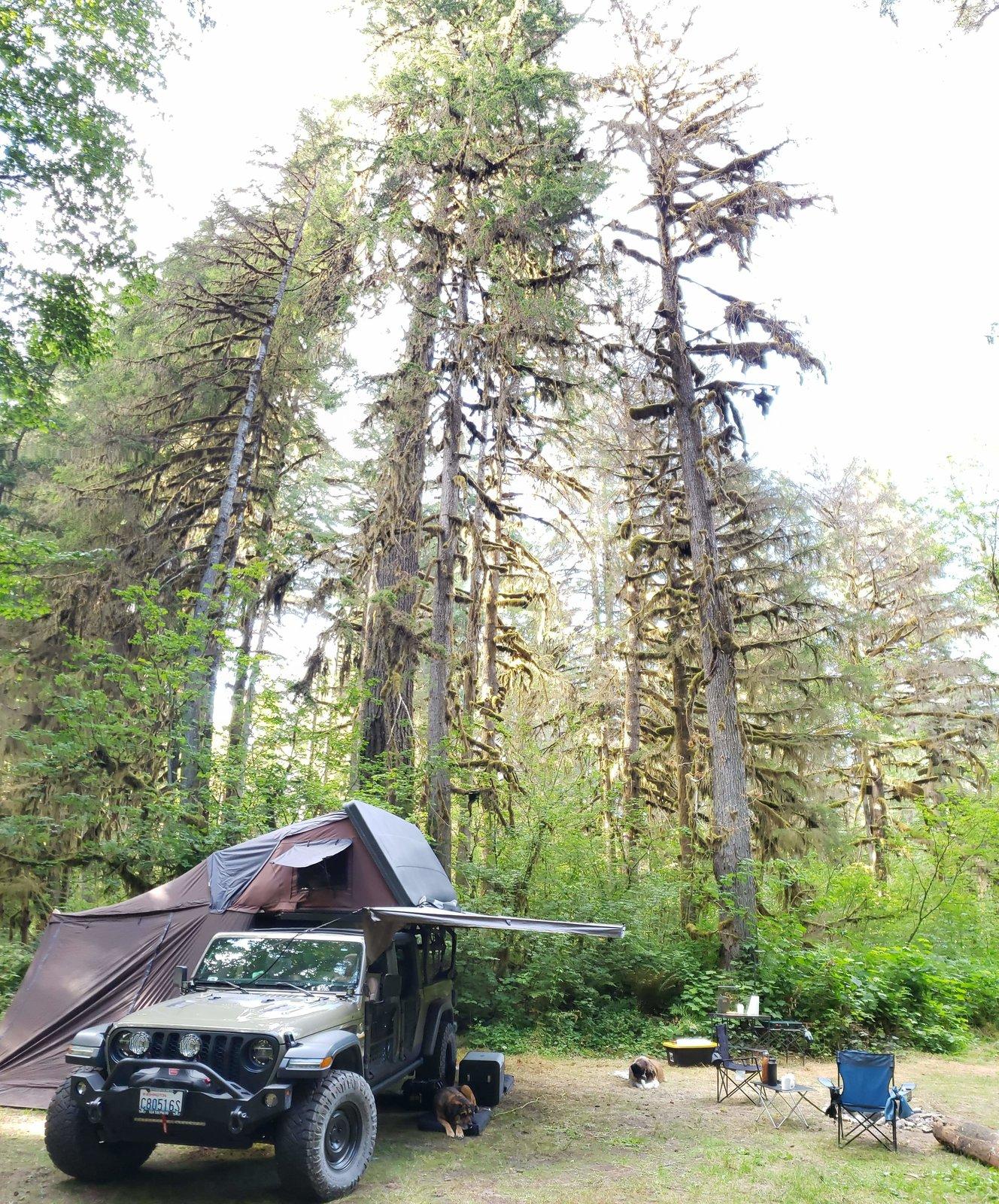 Jeep Gladiator Camping with your Gladiator received_334570621080416