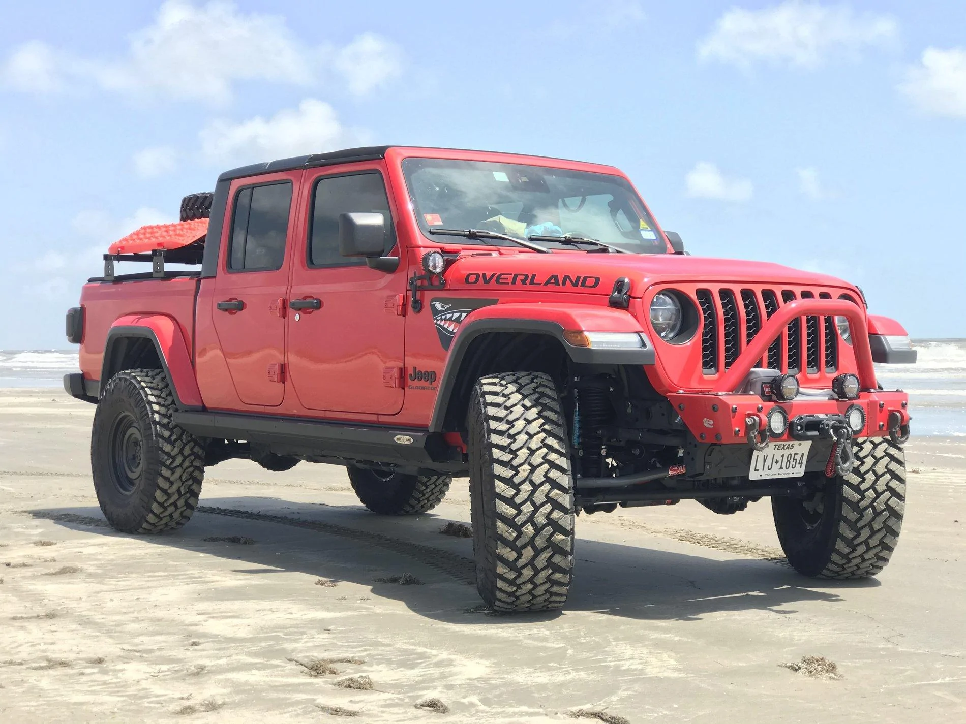Jeep Gladiator Fifteen52 Wheels beach sen