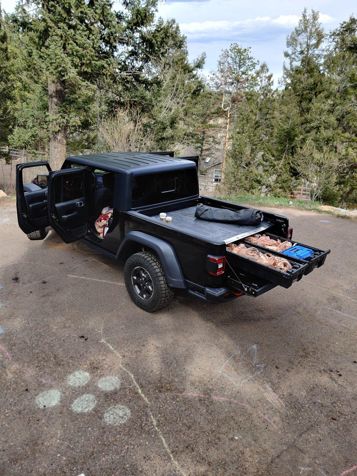 Jeep Gladiator Groceries in the Bed IMG_20200430_161514