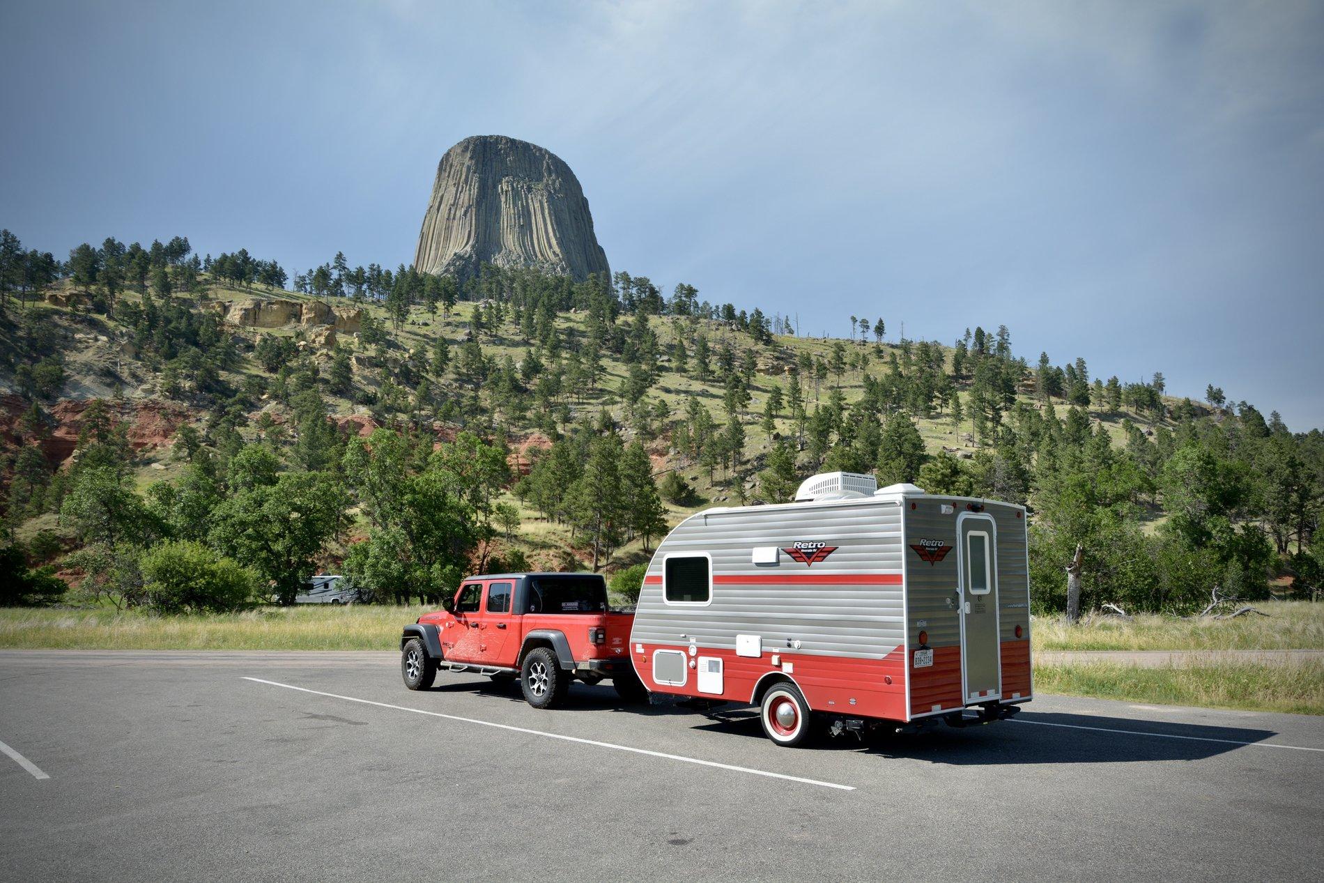 Jeep Gladiator Towing a T@B 400 Nucamp Teardrop Trailer (Single Axle) MVF_3878