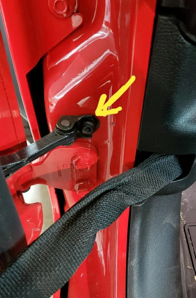 Jeep Gladiator Clicking sound driver side door 20200904_214454
