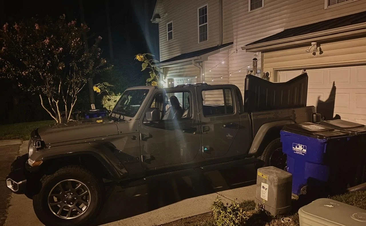 Jeep Gladiator Transporting Hard Top in Gladiator bed 9FB4862C-ED37-4C9D-8907-1CE0823B7277