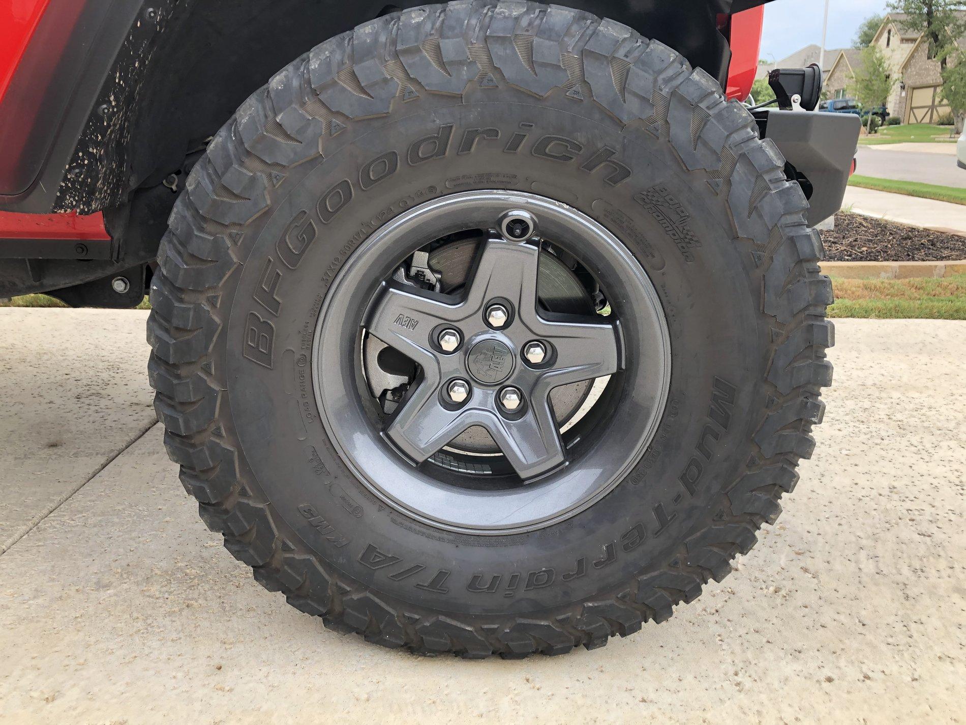 Jeep Gladiator x5 American Expedition Vehicle AEV JL/JT Pintler Wheels - Onyx IMG_8580