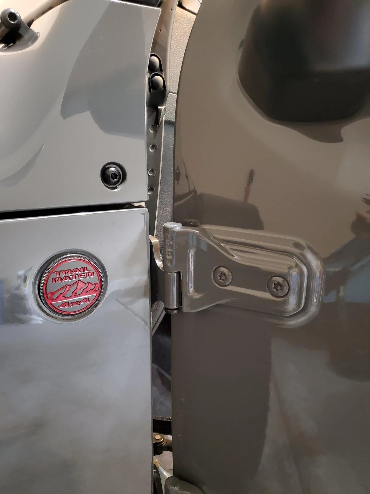 Jeep Gladiator Clicking sound driver side door 20200905_135414
