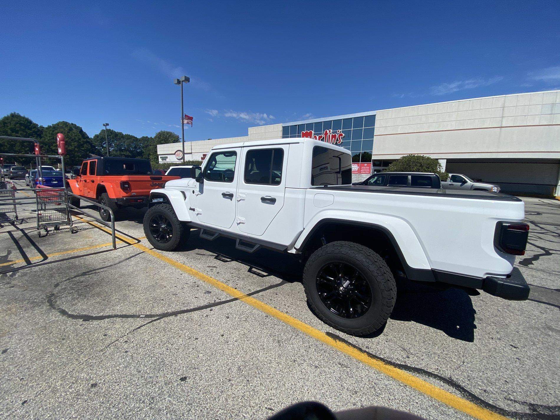 Jeep Gladiator At my wife’s sister’s house in Elkhart, IN for Labor Day weekend... 747D23C9-4161-49FB-B71D-C9E9BAA4F098