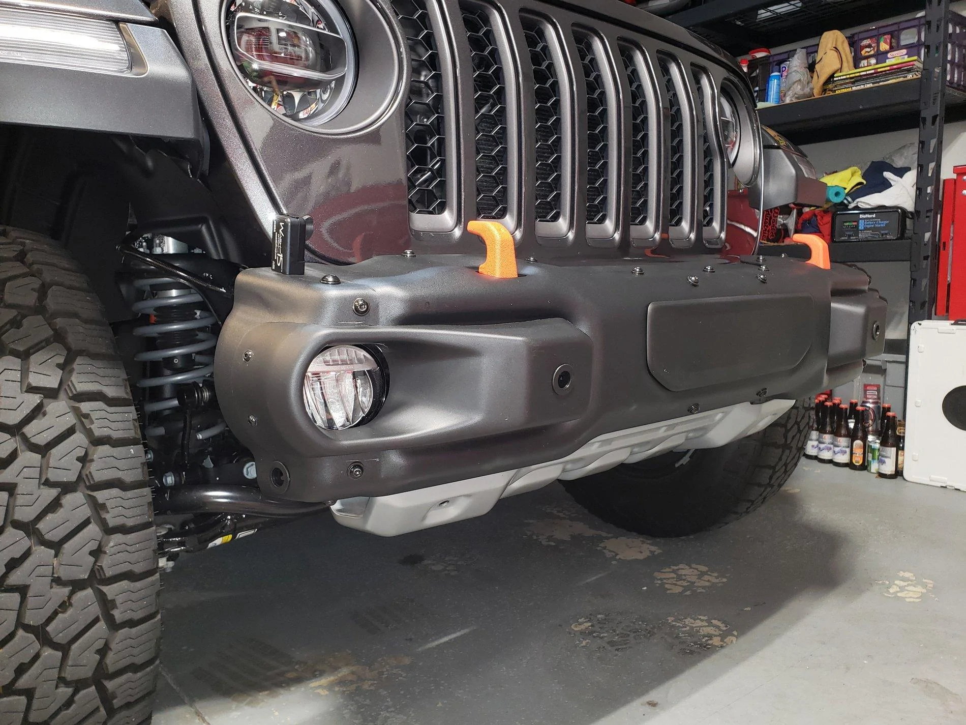 Jeep Gladiator Swapping the Mojave plastic bumper with the Mopar steel bumper 20200905_204742