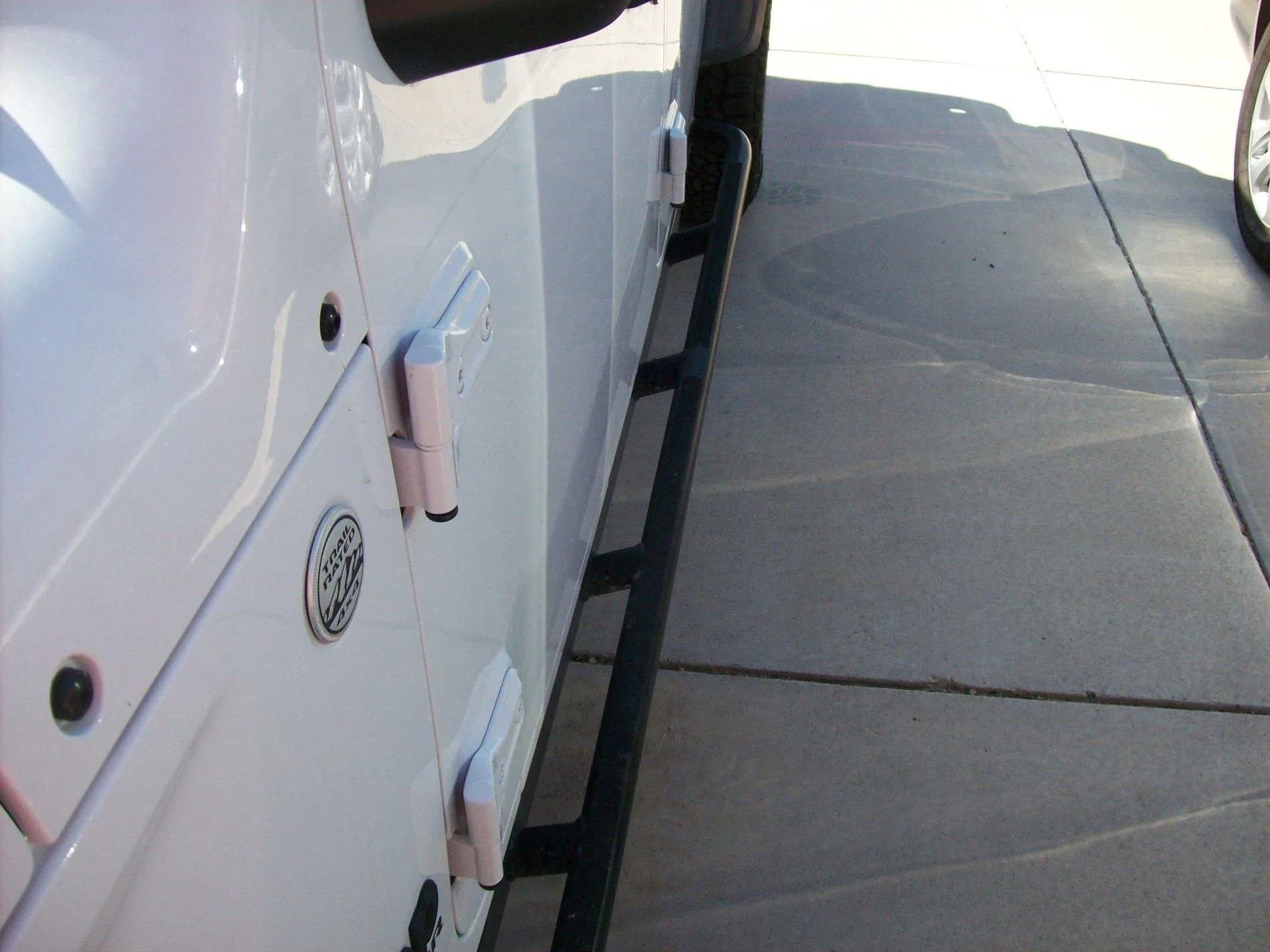 Jeep Gladiator Side steps/rails etc.   what are you all runnin ? 101_1746