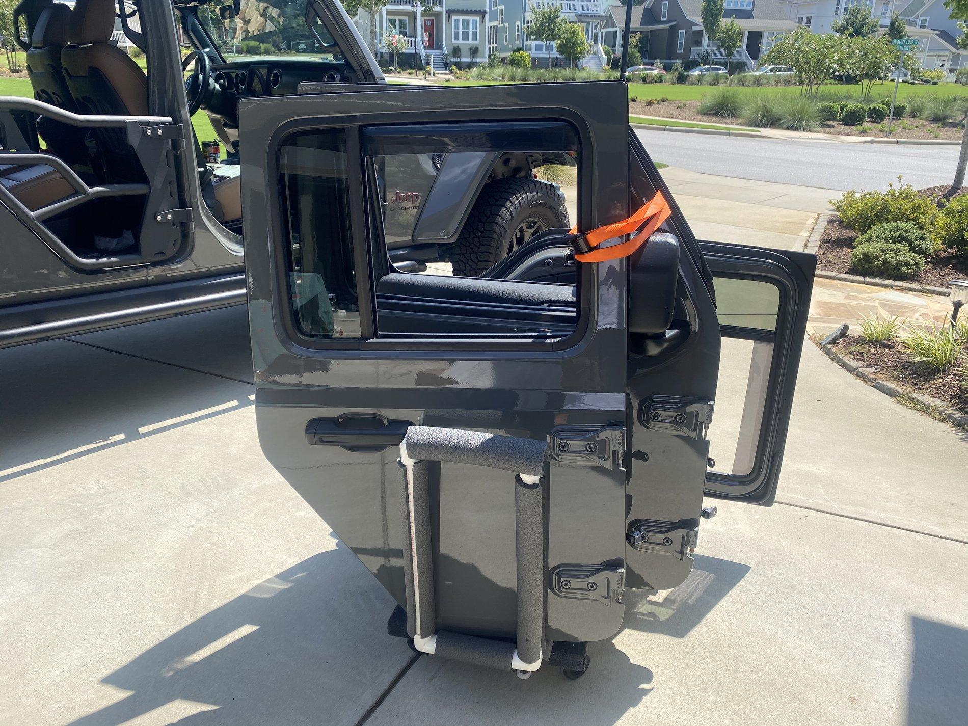 Jeep Gladiator Samson BC015E79-AA0E-4D9C-AA7B-C390641F04B3