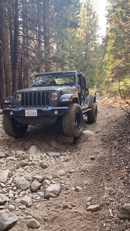 Jeep Gladiator Best Combo Rock Slider Rail and Step gladiator_rails