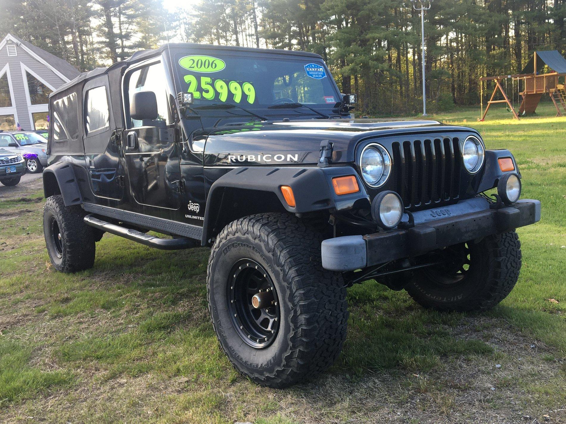 Jeep Gladiator Gladiator with stretched bed 1DAE3E1F-F503-4BE7-9F57-53BAE5B586AF