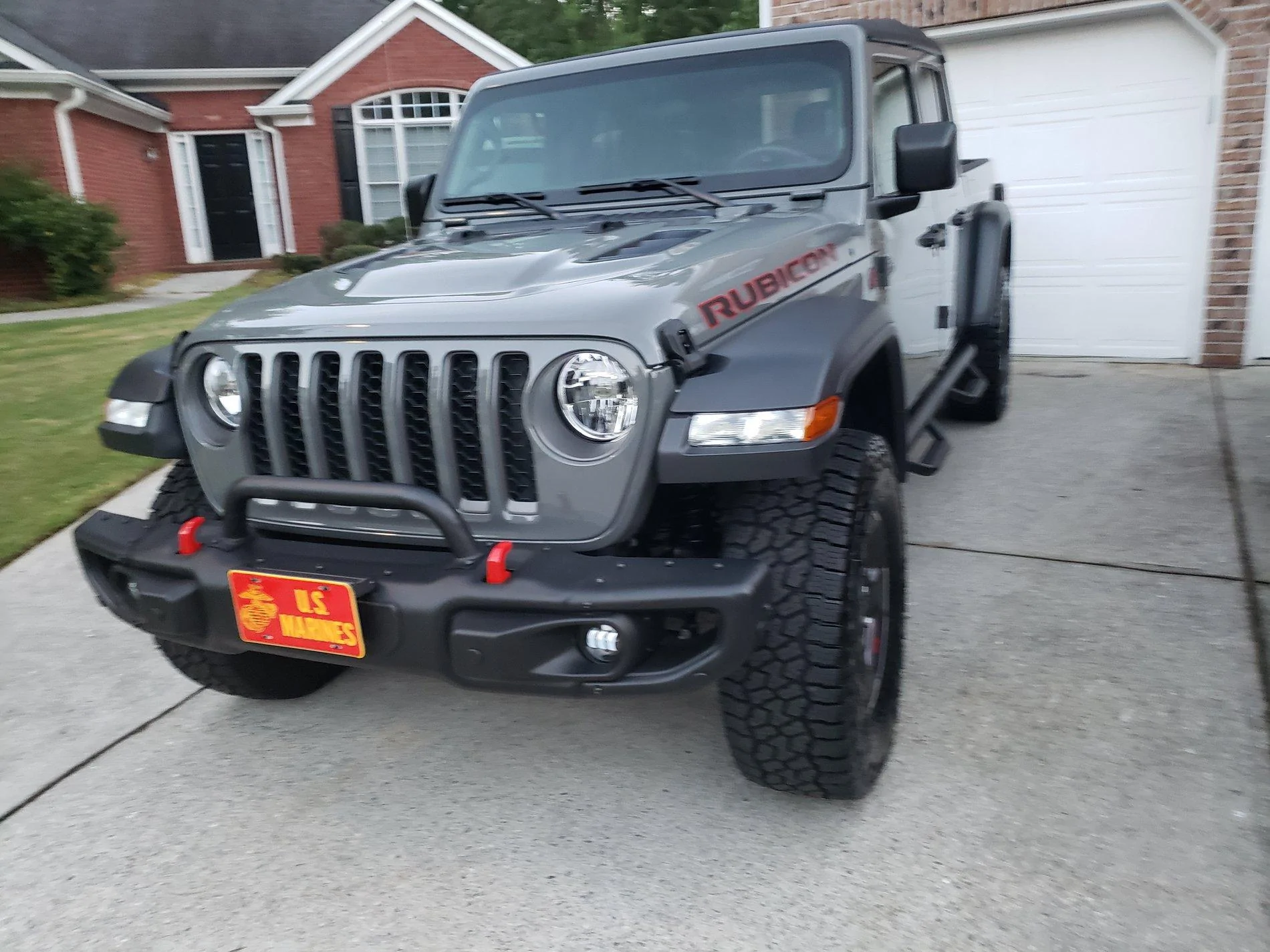 Jeep Gladiator Push bar or hoop to stock bumper 20200905_195509