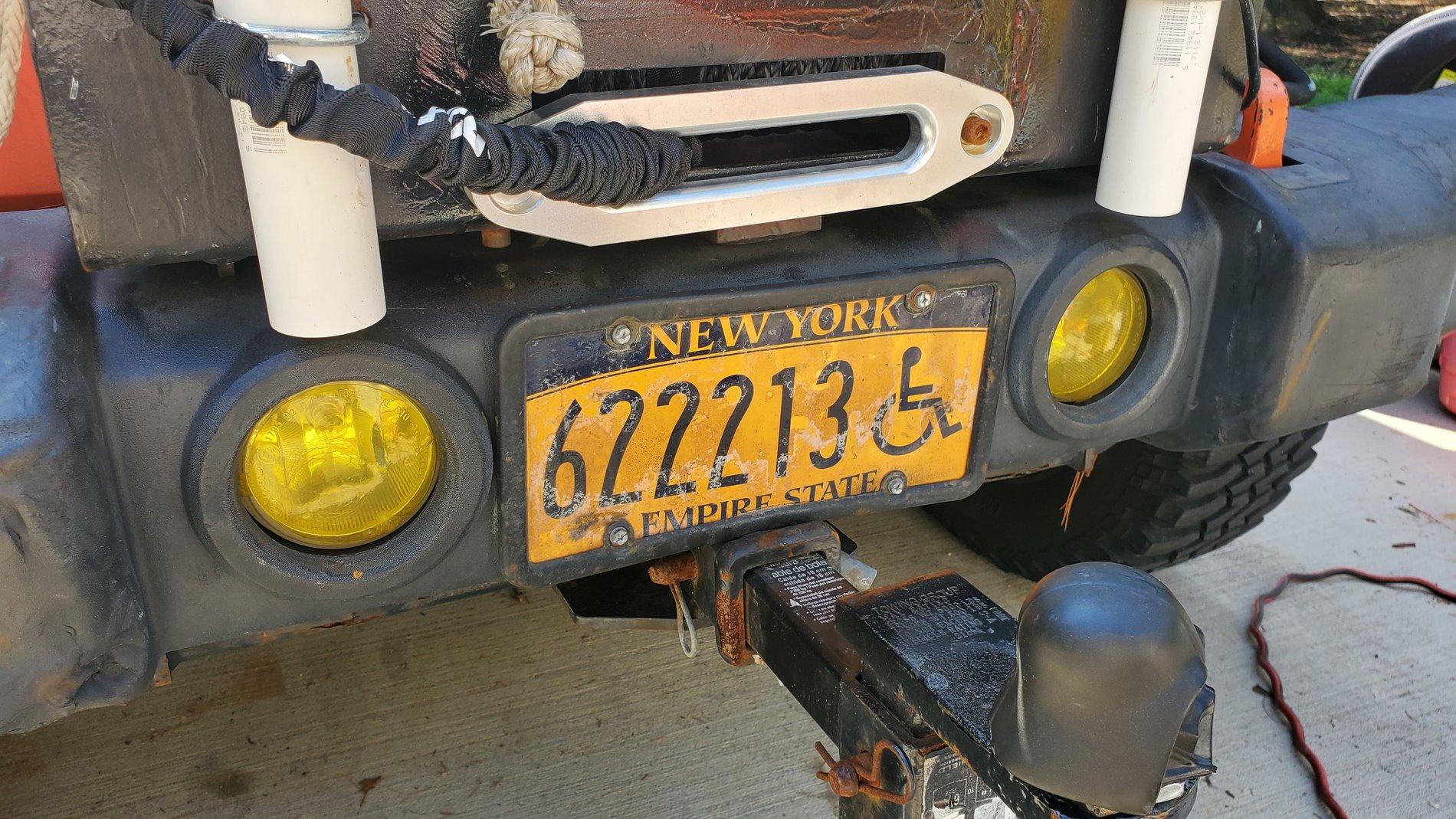 Jeep Gladiator Front plates on new Gladiator 20200907_151234