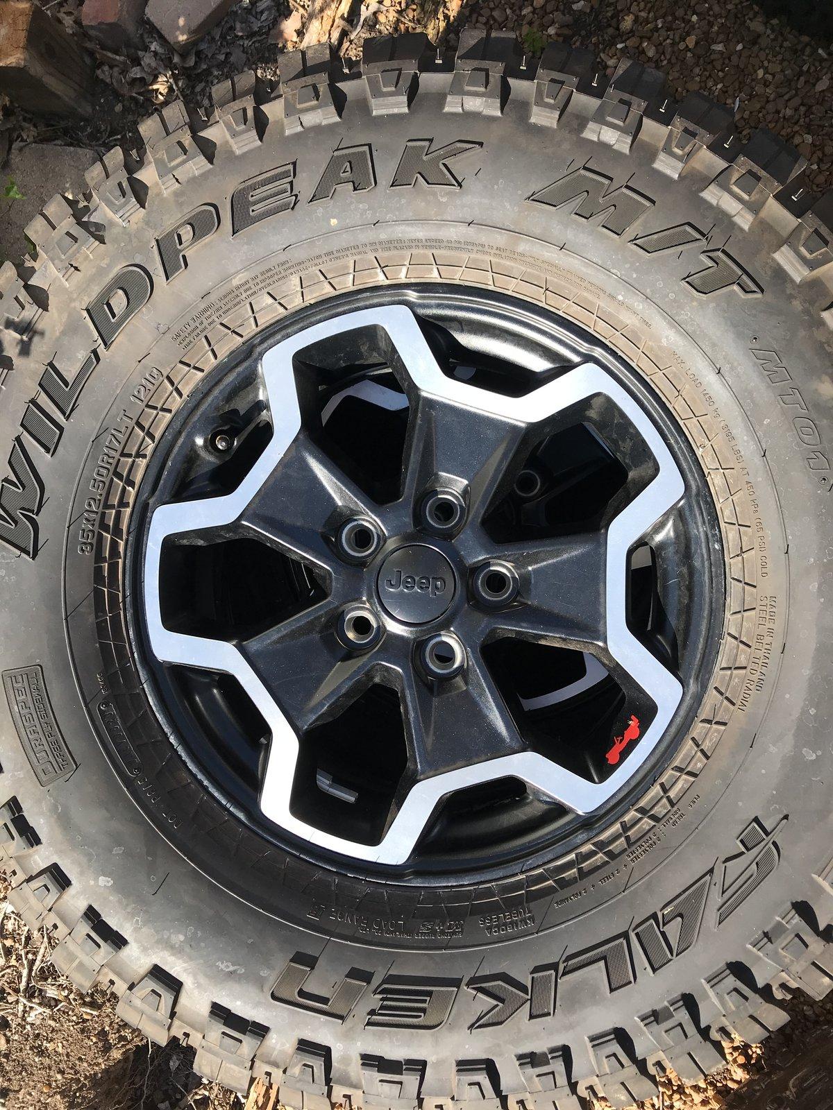 Jeep Gladiator 17 inch Rubicon Wheels and 35 inch Falken Wildpeak M/Ts set of 5 90C53469-B8BF-45B3-A207-6F005CB928E1