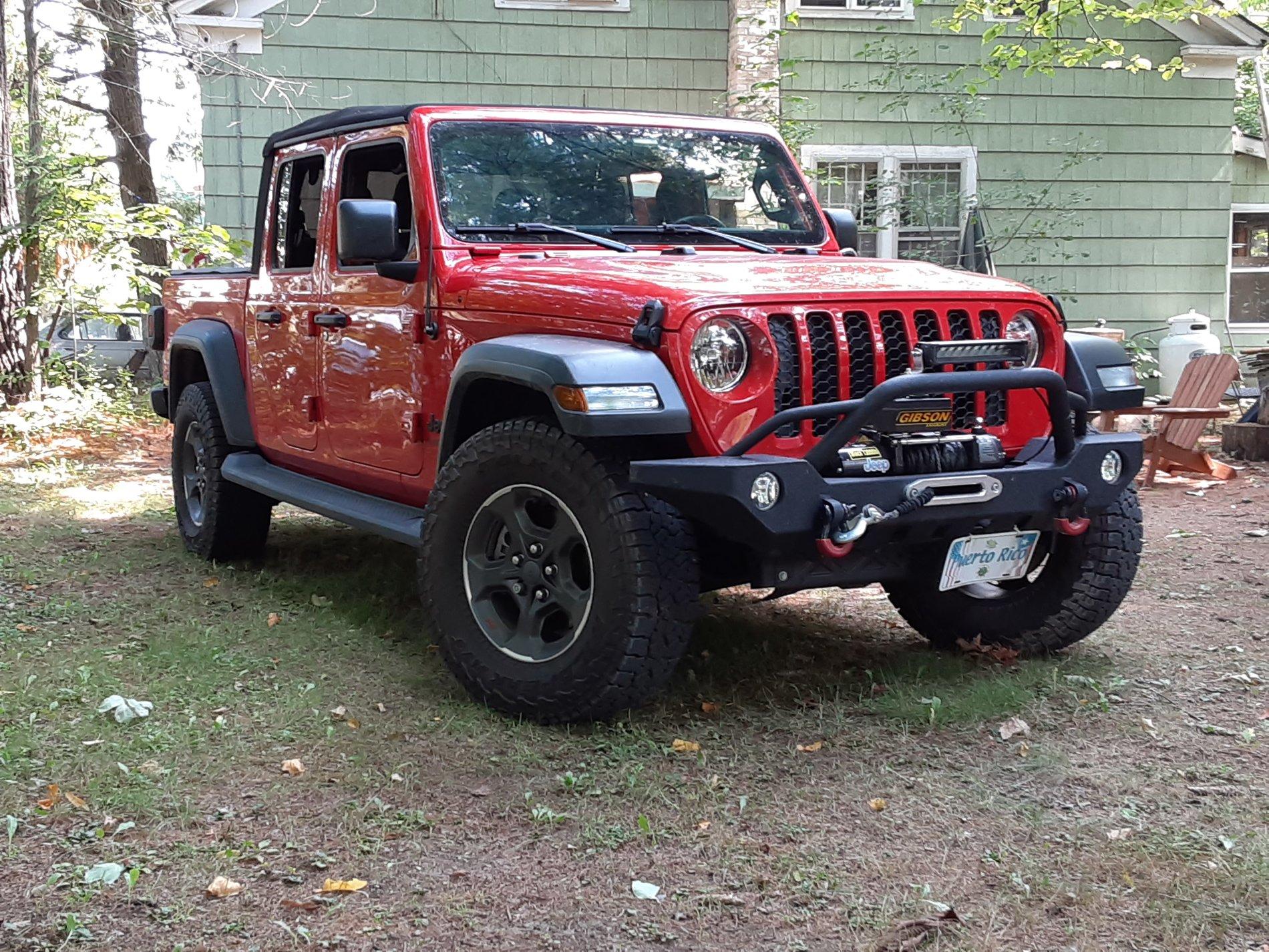 Jeep Gladiator Front plates on new Gladiator 20200908_120609