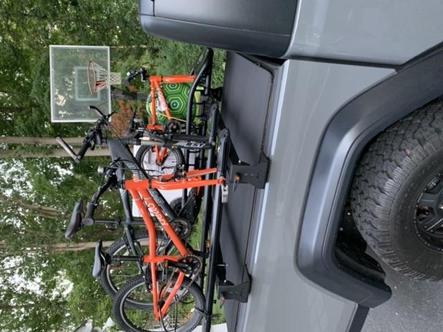 Jeep Gladiator Bike rack that fit KBVoodo 904324C5-65E4-409B-8EDD-69465BD9418E